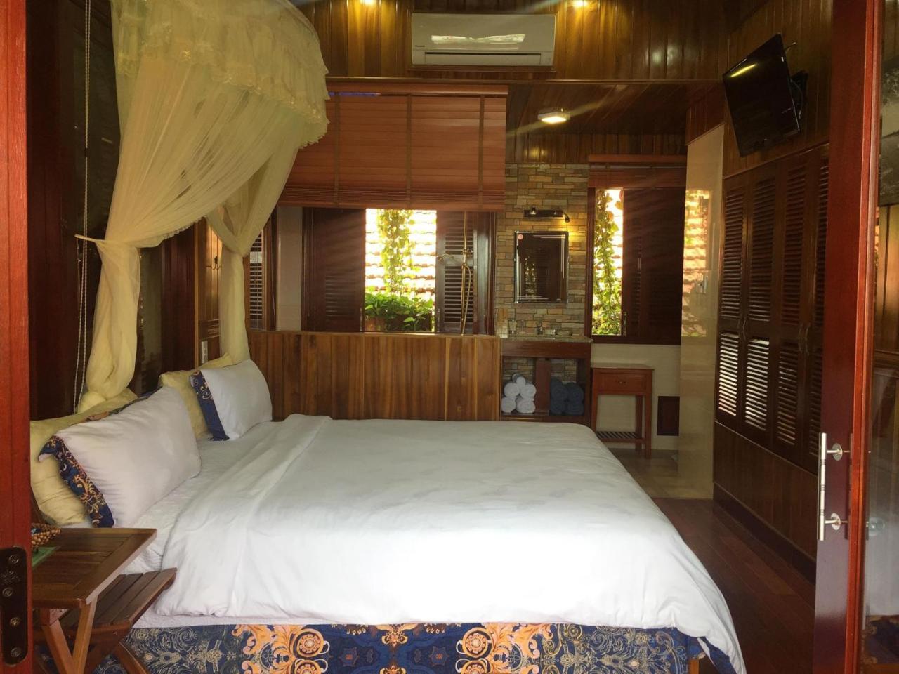 Khamy Riverside Villa ฮอยอัน ภายนอก รูปภาพ